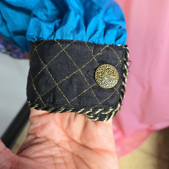 Vintage 1980's Lavion Petite oriental flare windsuit - Picture 6 of 10